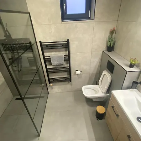 Apartment Waikiki House With Jacuzzi