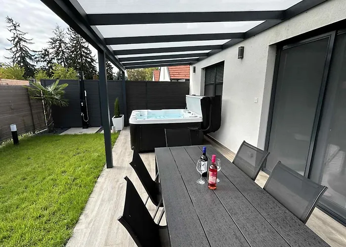Waikiki House With Jacuzzi * שיופוק